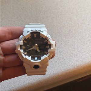 White g-shock